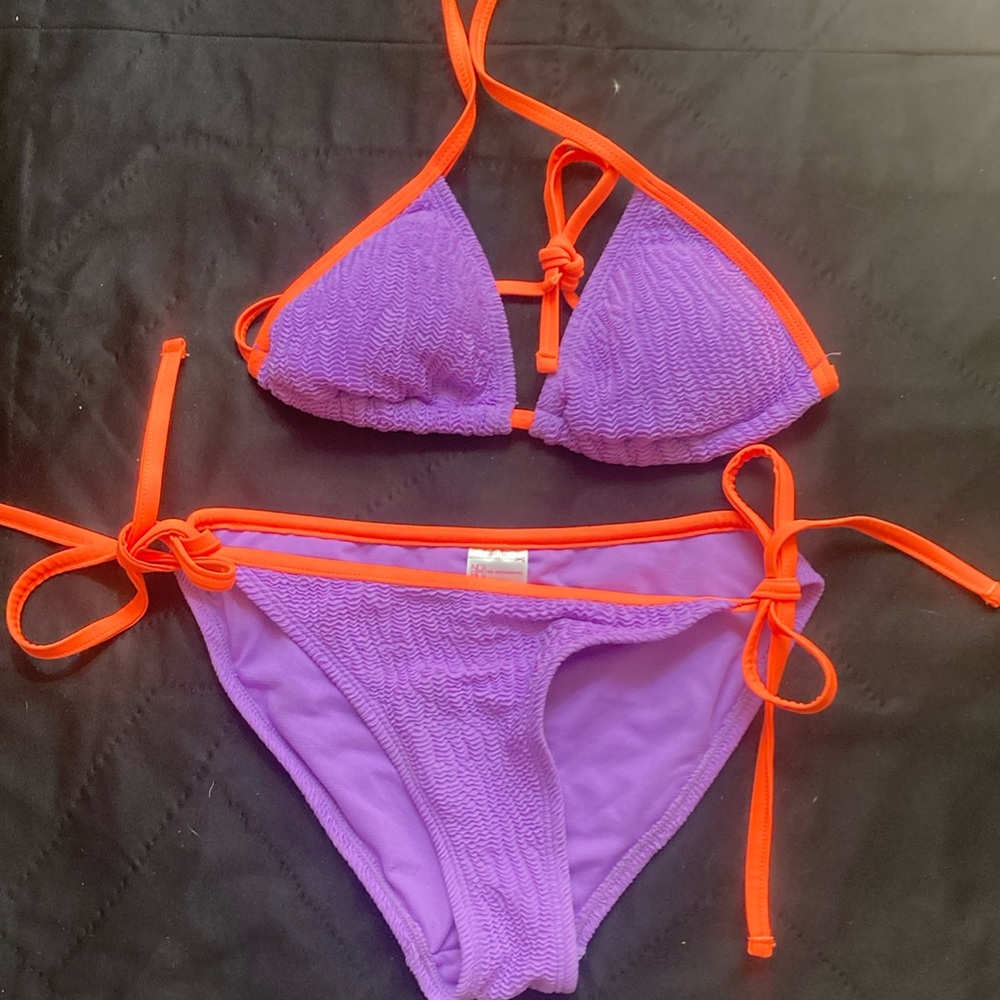 Sexy swim bikini orange purple Never actually worn Medium bottom adjustable